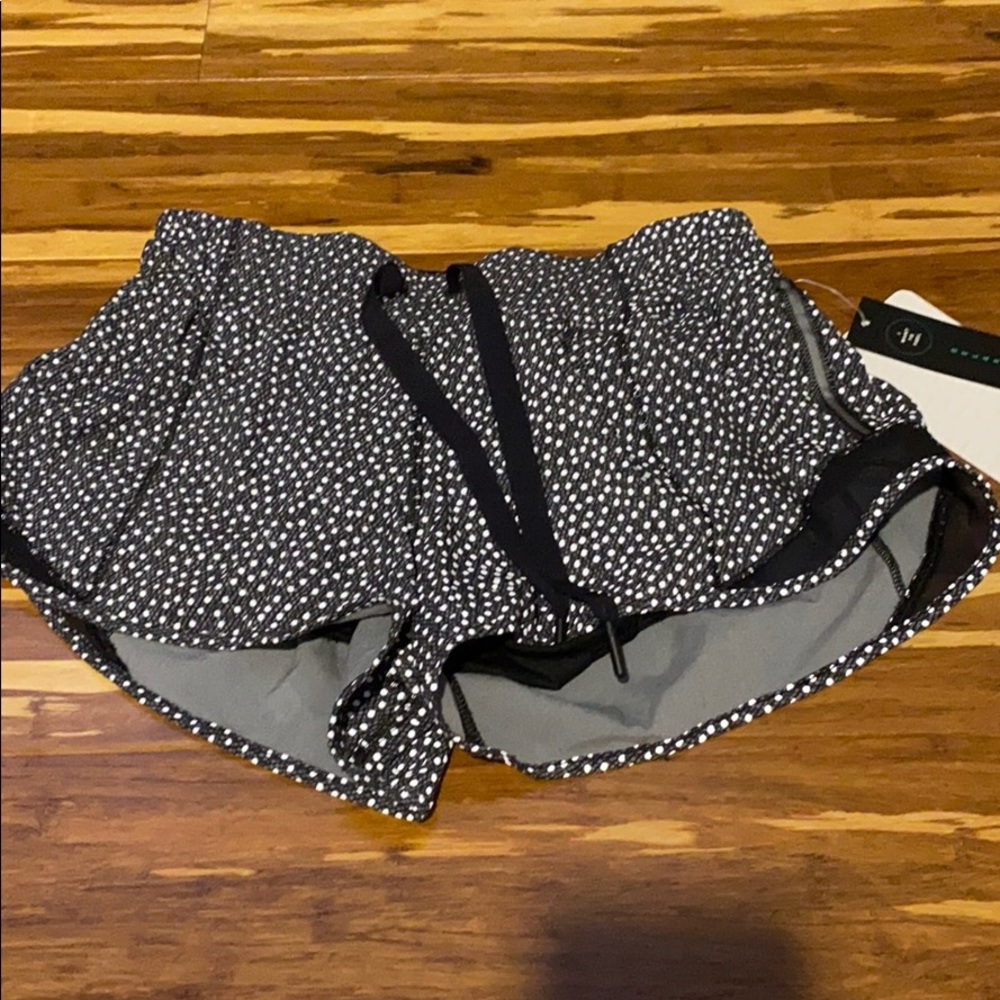 NWT Lululemon Reflective Hotty Hots - frozen fizz